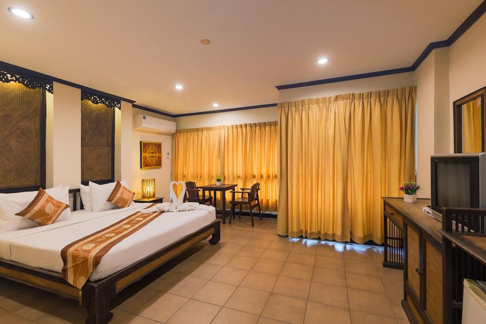 Seeka Boutique Resort Patong Экстерьер фото