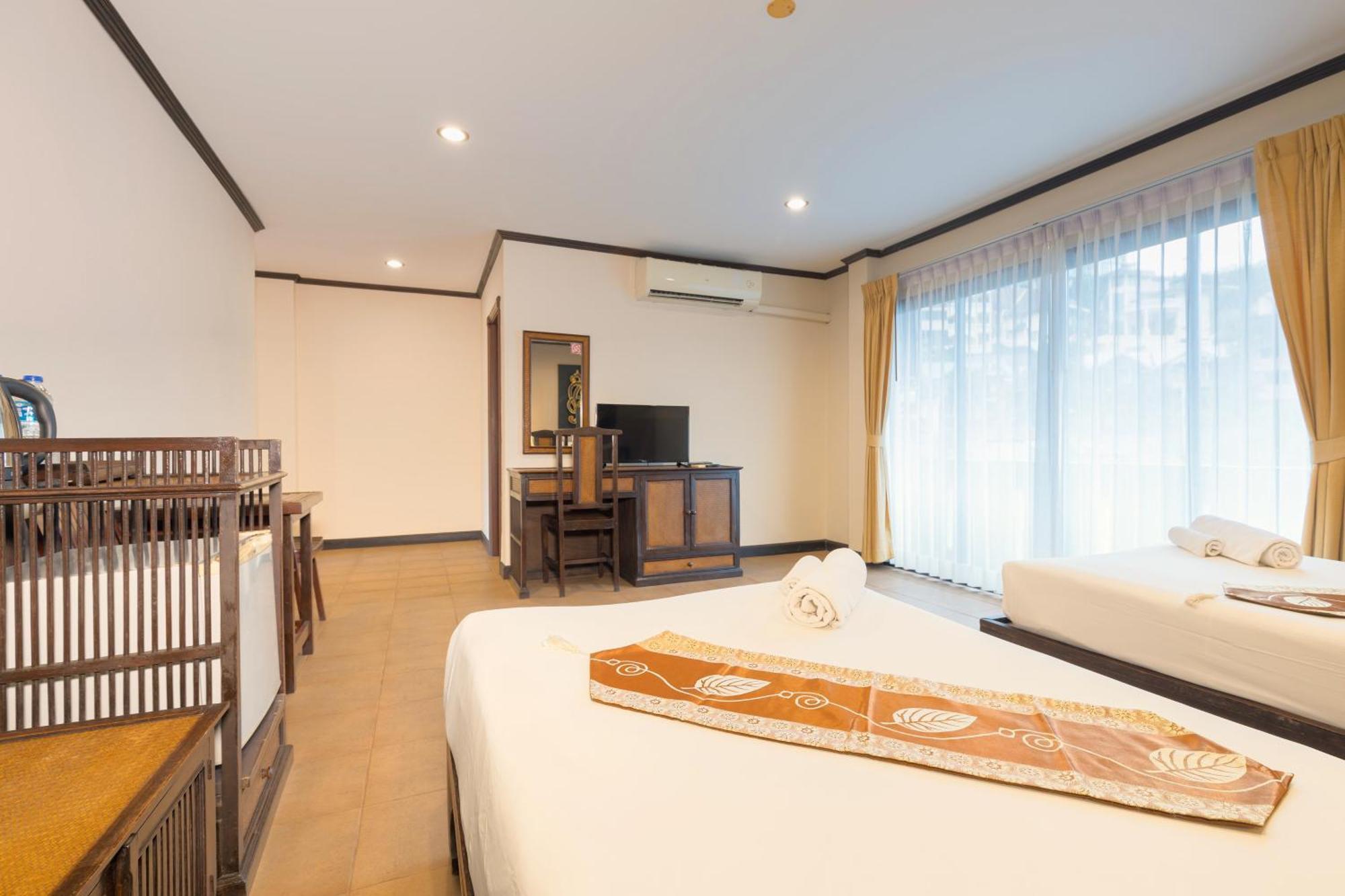 Seeka Boutique Resort Patong Экстерьер фото