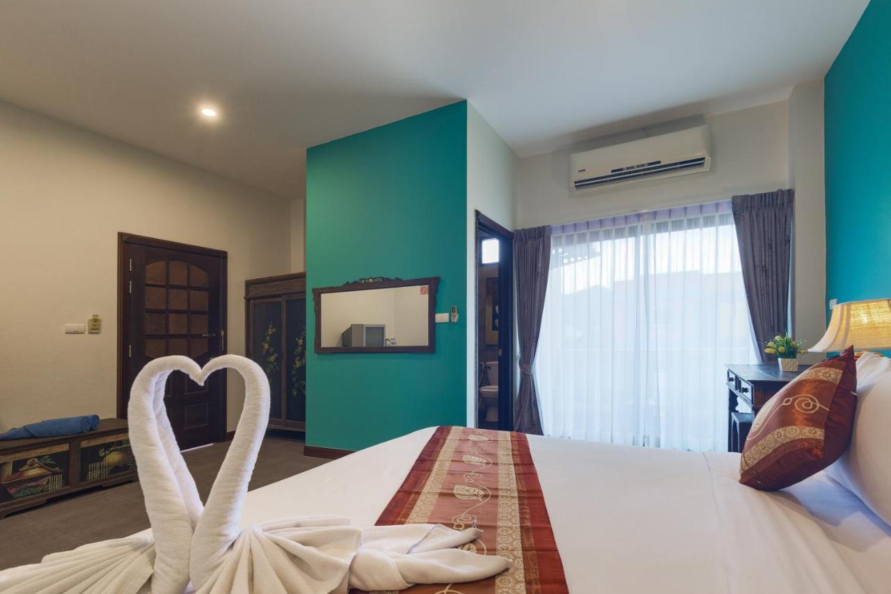 Seeka Boutique Resort Patong Экстерьер фото